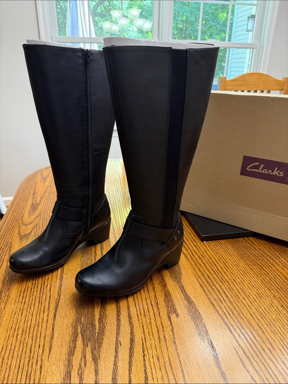 Clarks Malia Waves Women's Tall Black Wide Calf Leather Riding Boots EUC